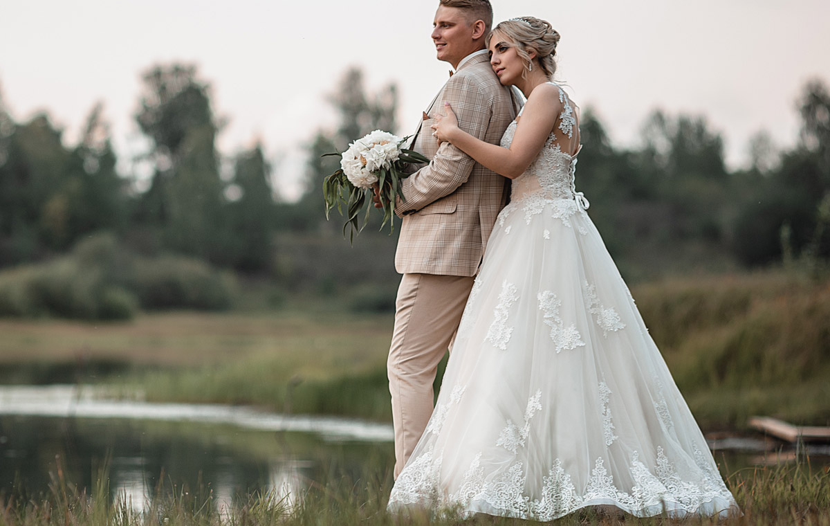 romantic spring destination wedding dresses