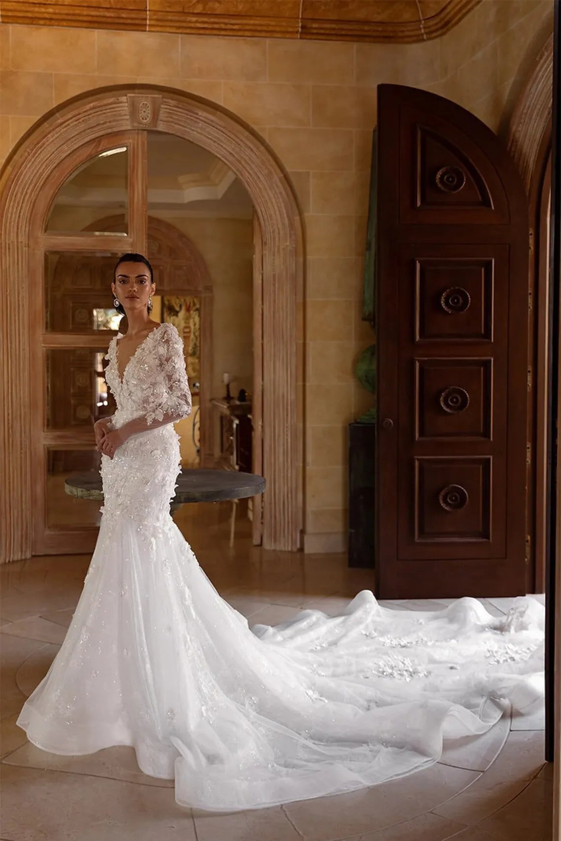 sparkly sequinned lace mermaid wedding dress sparkly sequinned lace mermaid wedding dress
