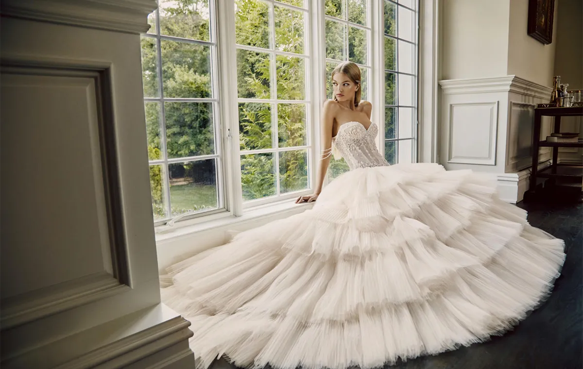 white vs ivory choosing your bridal color white vs ivory choosing your bridal color