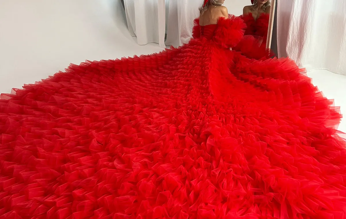 red prom dress