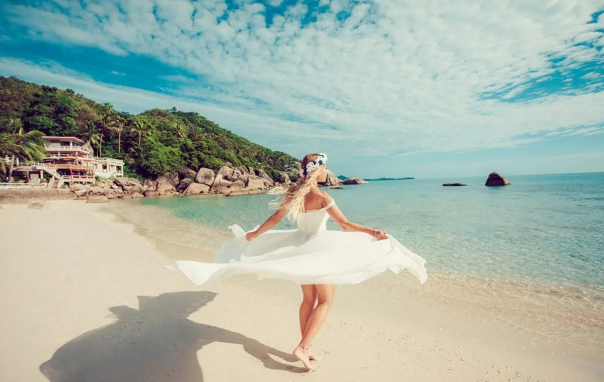 sexy beach wedding dresses