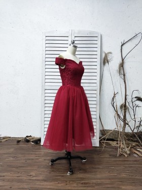 burgundy short dress