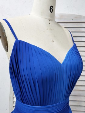 ruched bodice with curved V neckline and shoulder straps ruched bodice with curved V neckline and shoulder straps