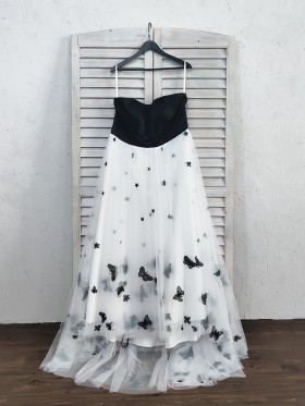 Butterflies embellished satin and tulle long party dress