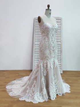 strapless sweetheart ivory lace wedding dress with nude lining