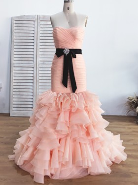 tiered ruffled blush organza trumpet wedding dress