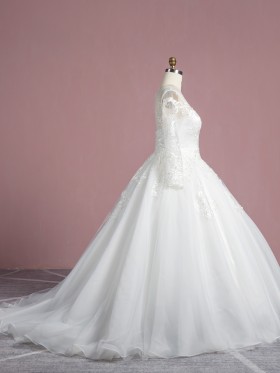 classic ivory lace and tulle wedding ball gown
