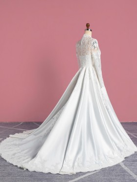 elegant ivory lace and satin chapel train wedding dress elegant ivory lace and satin chapel train wedding dress