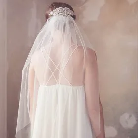 bridal sheer tulle fingertip length veil raw cut edge vintage veil