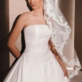 laced appliqued handmade wedding veil fingertip length veil