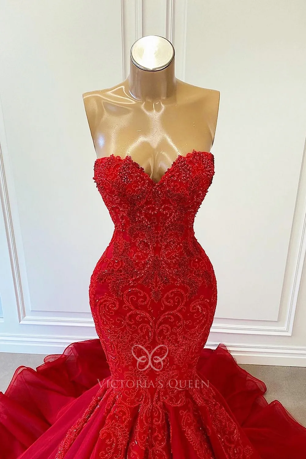 beaded red lace sweetheart neck evening gown beaded red lace sweetheart neck evening gown