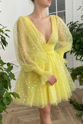 plunging V neck yellow heart tulle short graduation dress