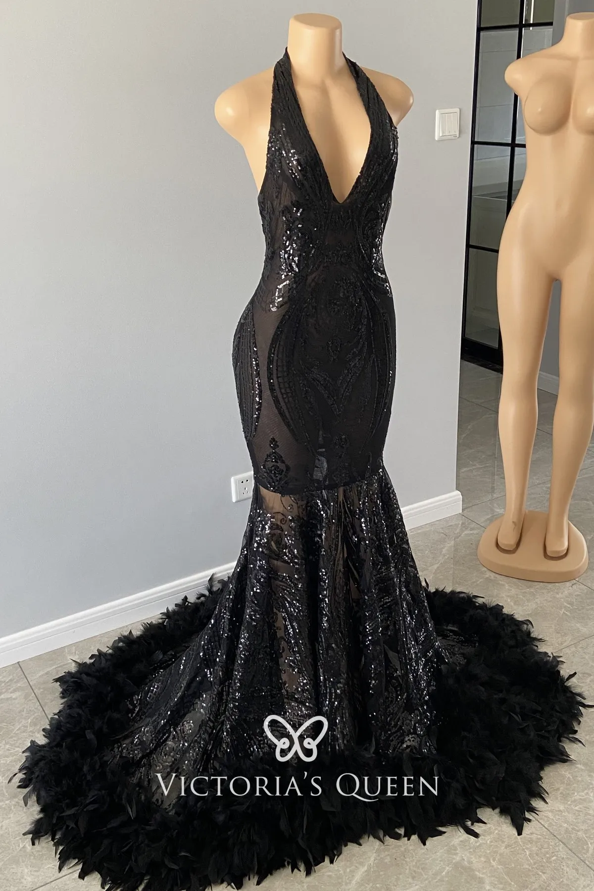 A Line Black 2024 Sequin Prom Dresses UK Long V Neck Formal Evening Go –  MyChicDress