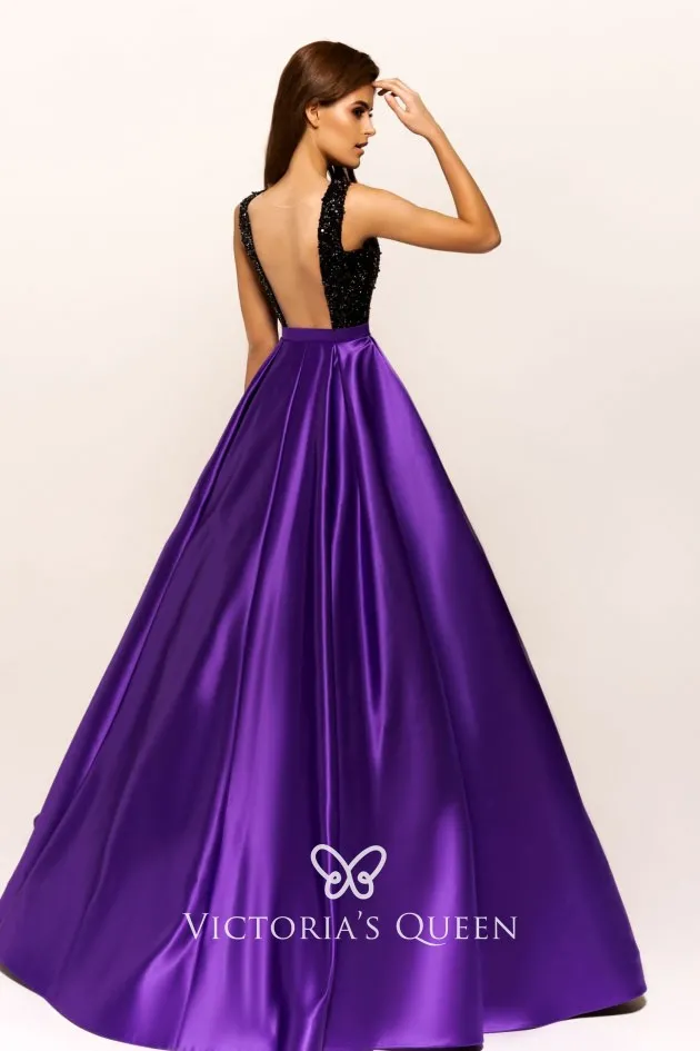 Magic Wiki Dress #1: Purple Gown with Black Tulle Skirt and White Shift |  Liana's Paper Dolls