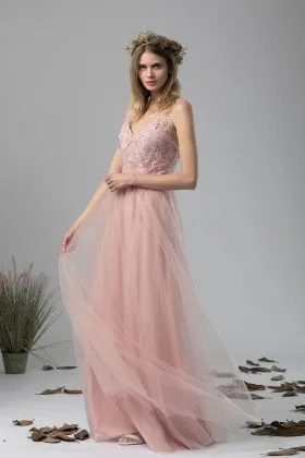 elegant blush pink lace and tulle a line maid of honor dress