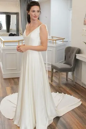 sleeveless ivory satin chic V neckline floor length bridal evening dress