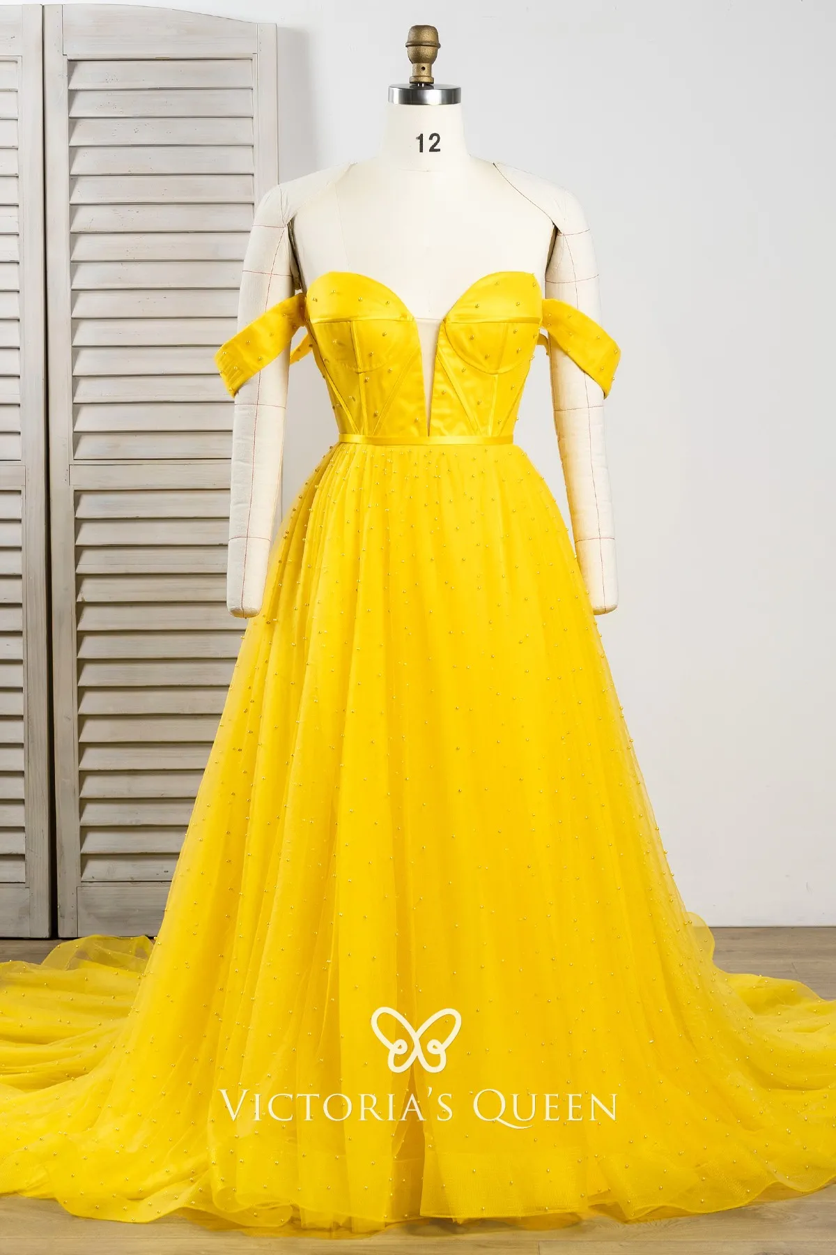 Pearls Embellished Yellow Prom Dress with Long Train VQ