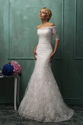 Elegant vintage off white lace mermaid wedding gown with half sleeve jacket