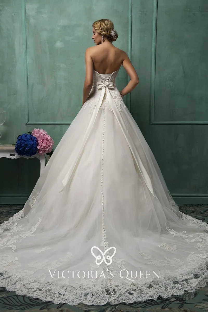 Luxury classic lace corset bodice beaded ball gown wedding dress