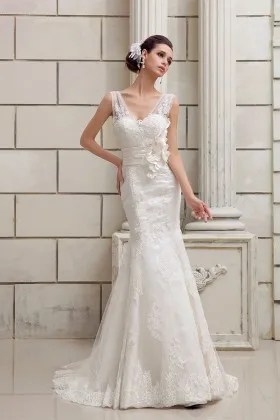 Ivory lace with tulle modern mermaid floor length wedding dress