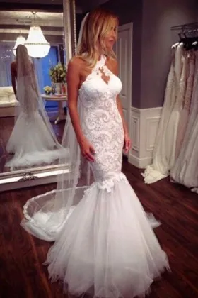 Modern Halter Neck Lace Tulle Mermaid Long Wedding Dress