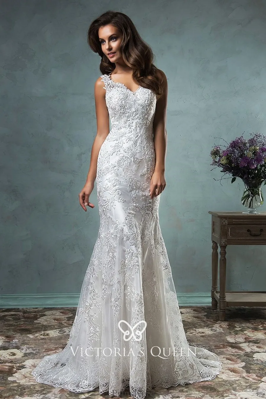 Delicate Lace Overlay Mermaid Vintage Long Wedding Gown VQ