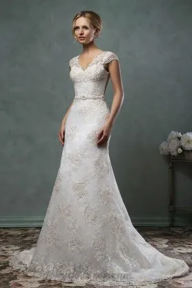 Ivory Lace Cap Sleeve Mermaid Vintage Wedding Dress