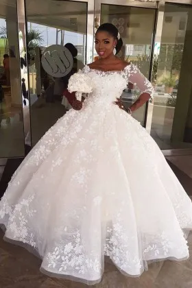 leaves shaped lace tulle half sleeve wedding ballgown
