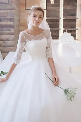 34 sleeves illusion neck lace tulle wedding ballgown