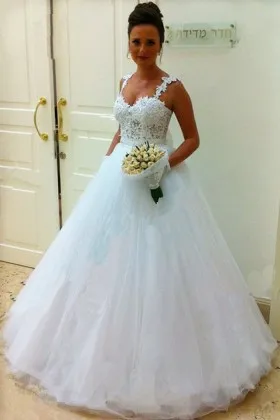 sweetheart white lace tulle ball gown wedding dress