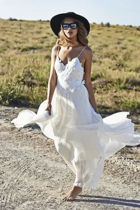 Ethereal White Lace and Chiffon Beach Wedding Dress - VQ