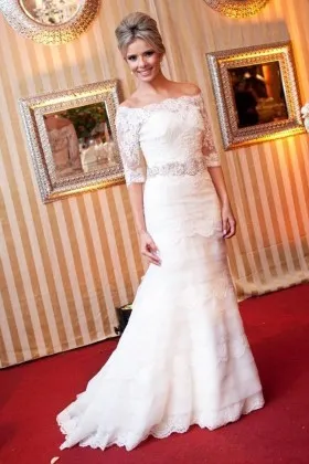Half Sleeves Tiered Lace Organza Mermaid Wedding Gown
