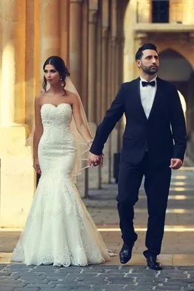 strapless sweetheart lace mermaid classic wedding dress
