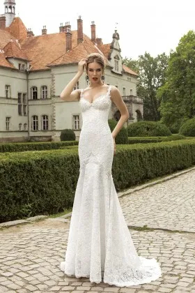 Sweetheart neckline with straps lace long wedding dress