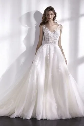 traditional ivory lace and tulle illusion V neck wedding dress