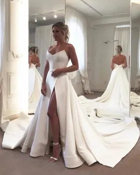 simple ivory satin strapless V neck slit wedding dress