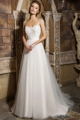 beaded sweetheart bodice lace and tulle wedding dress