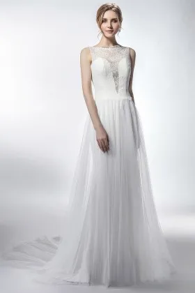 sleeveless lace and tulle long simple puffy wedding dress