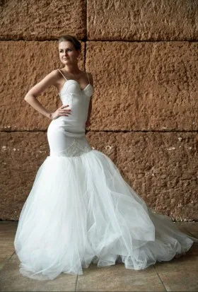 Sweetheart ivory dropped waist trumpet unique wedding dress with Spaghetti straps