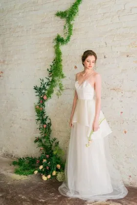 ivory lace satin and tulle V neck spaghetti straps backless summer wedding dress