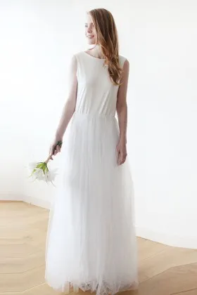 simple sleeveless jewel neckline white jersey and tulle A line wedding dress