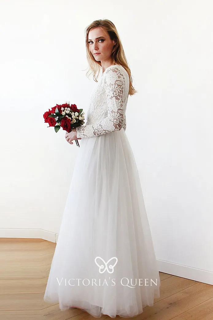 scalloped V neckline long sleeve vintage ivory lace and tulle wedding dress