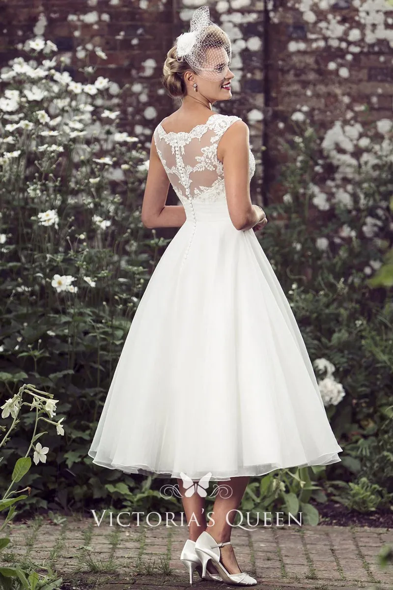 Vintage Ivory Lace and Tulle Sleeveless Tea Length Wedding Dress