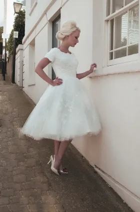 Ivory Lace Cute Tea Length Puffy Boat Neck Wedding Dress with Short Sleeves