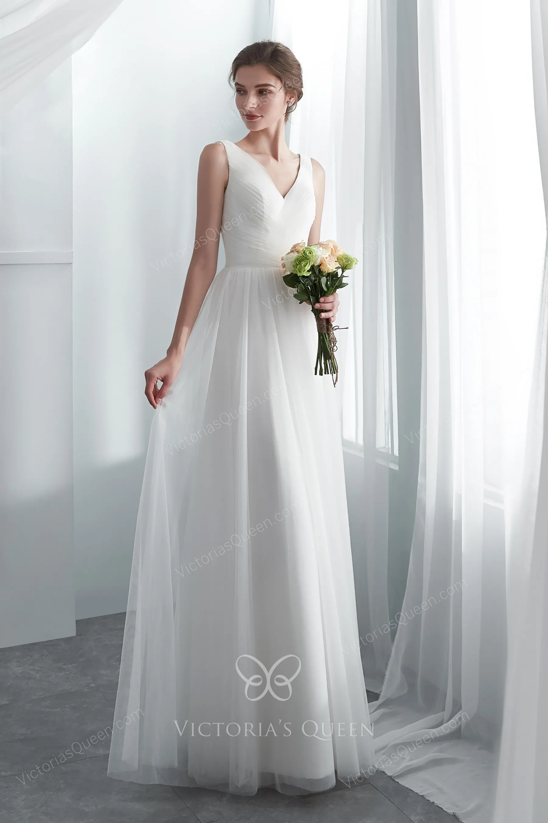 Popular A-line V-neck Tulle Beach Wedding Dresses With Appliqued PW418 main image 1
