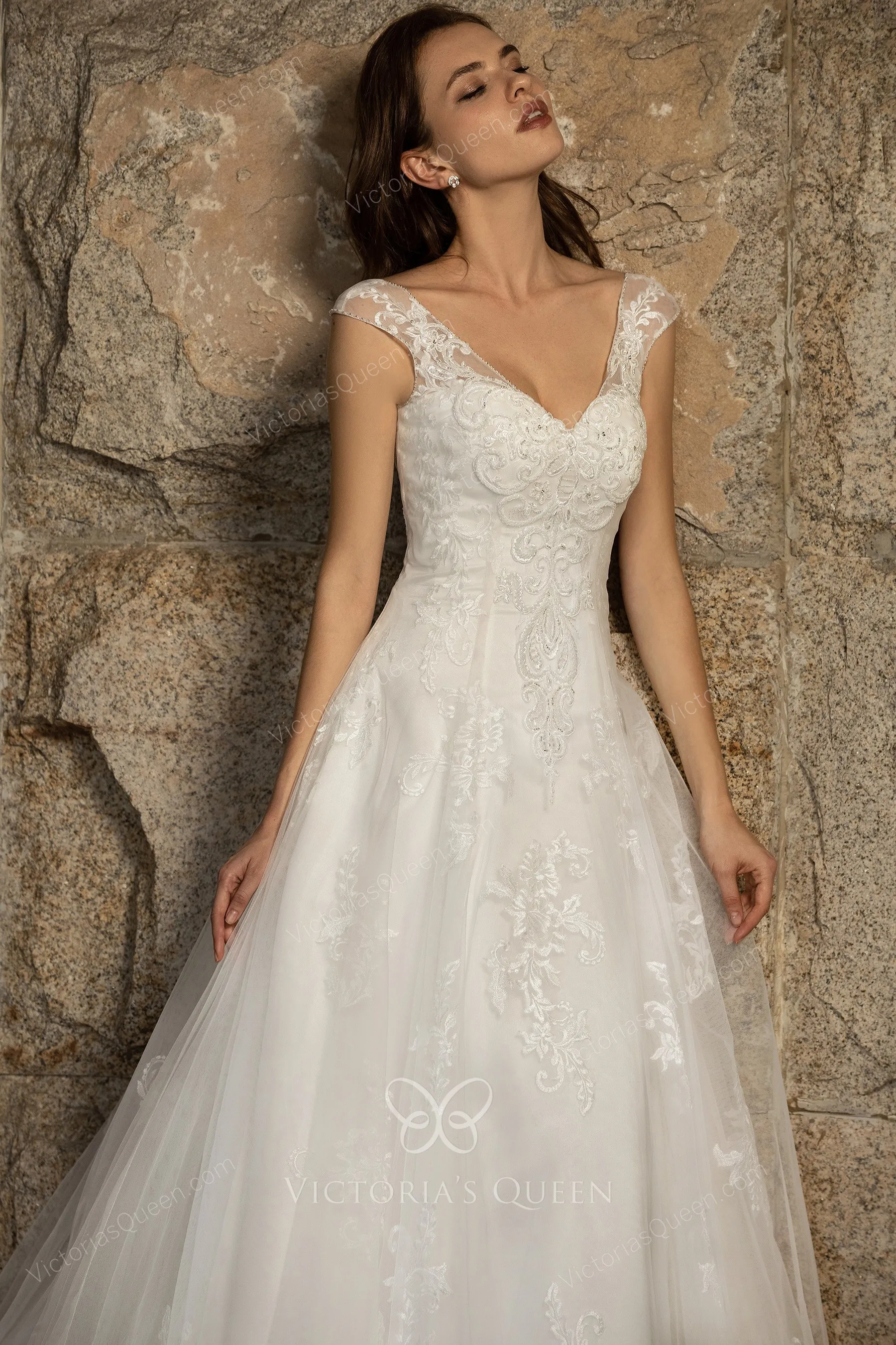 Elegant Beaded Lace & Tulle Cap Sleeve Aline Wedding Dress VQ