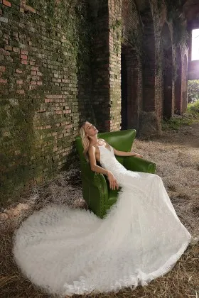 stunning flower lace ruffled tulle low back bridal dress