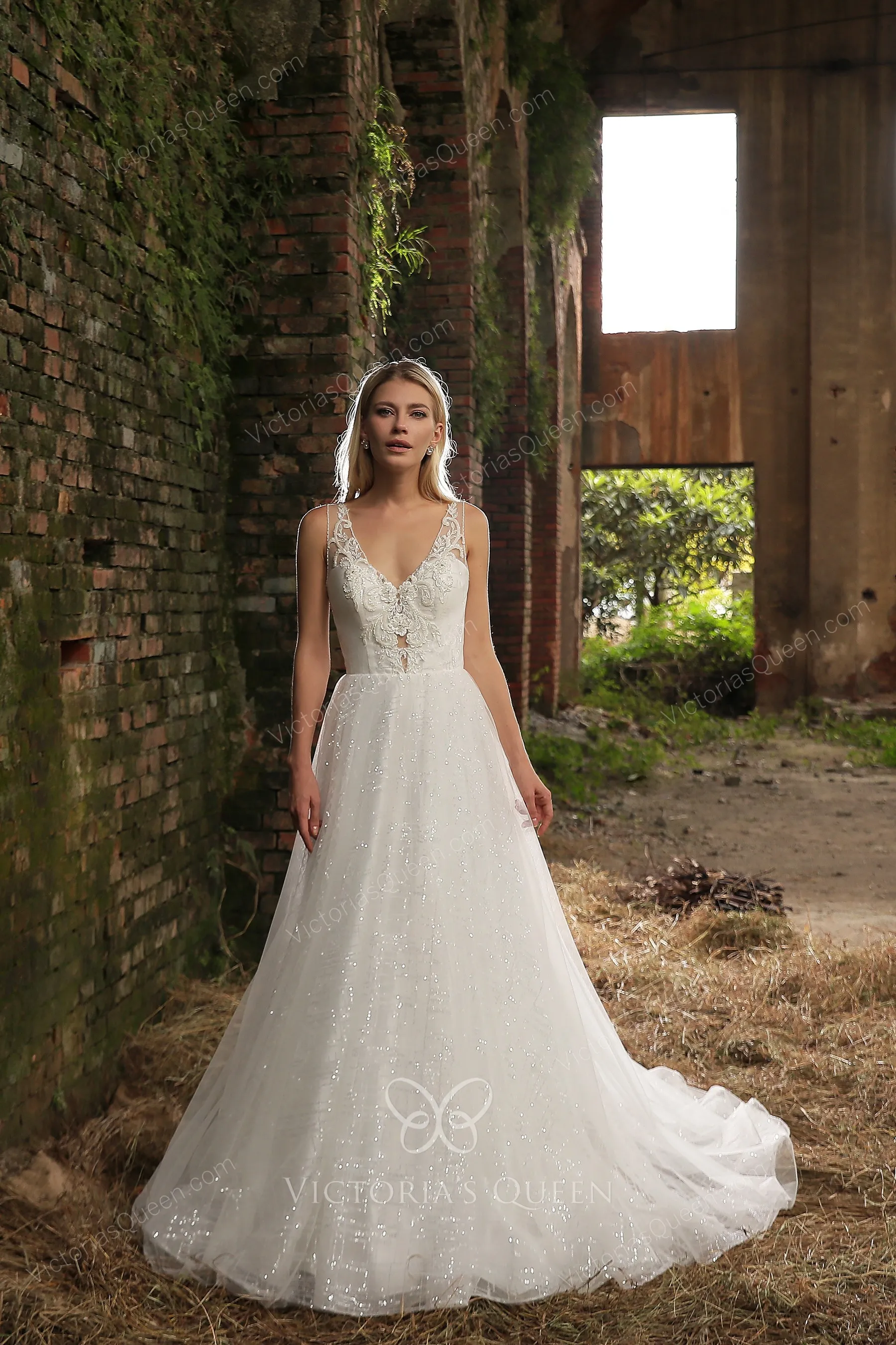 Sparkly Beaded Lace Glitter Tulle A-line Outdoor Bridal Gown - VQ