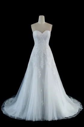 strapless sweetheart beaded lace tulle wedding dress